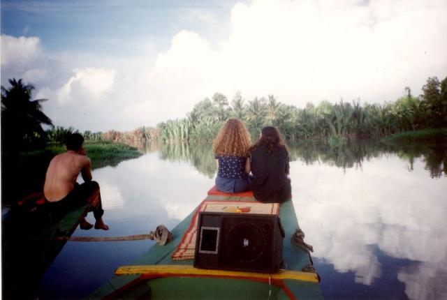 Willy_ Gina and Michael on their way into the clouds.jpg
