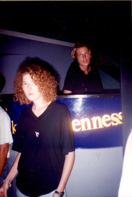 Rainer behind the decks